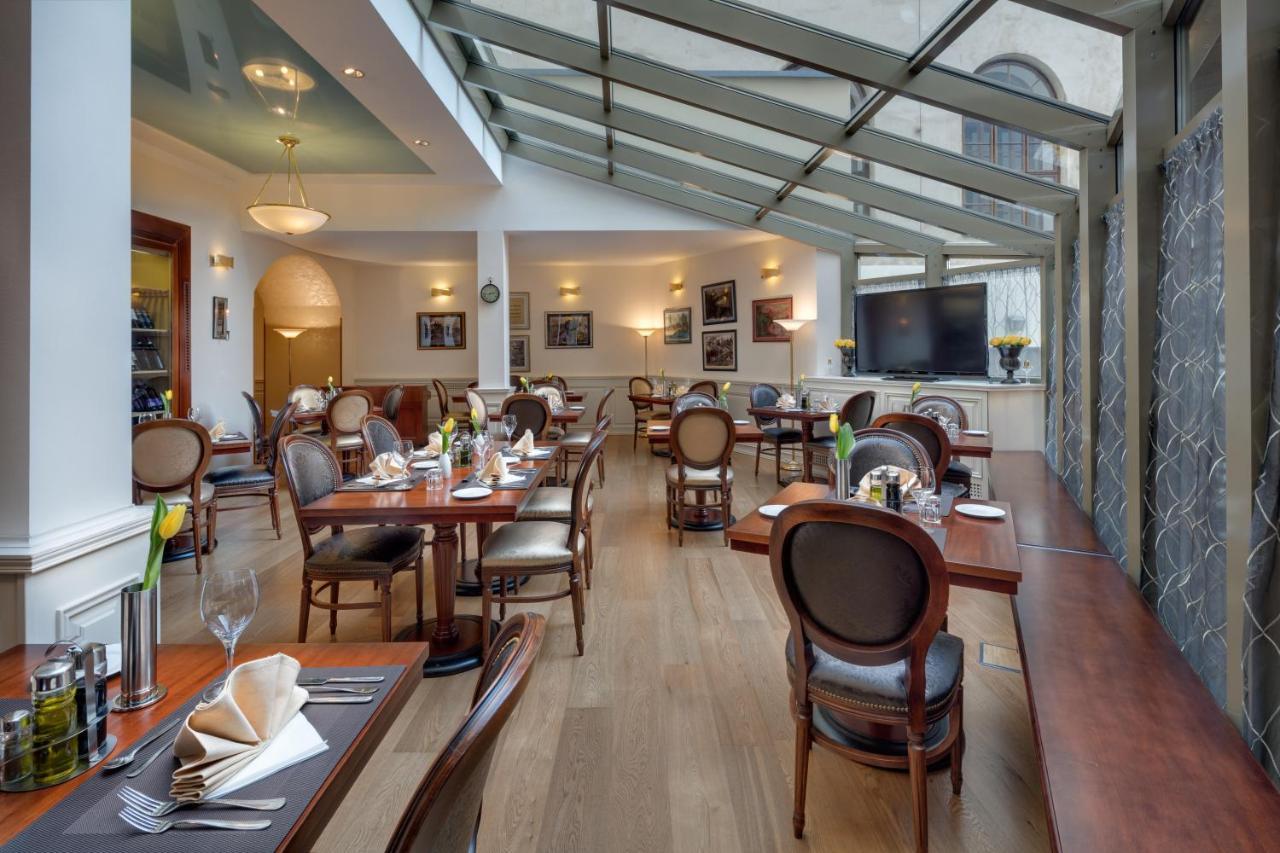 Boutique Seven Days Hotel 4*