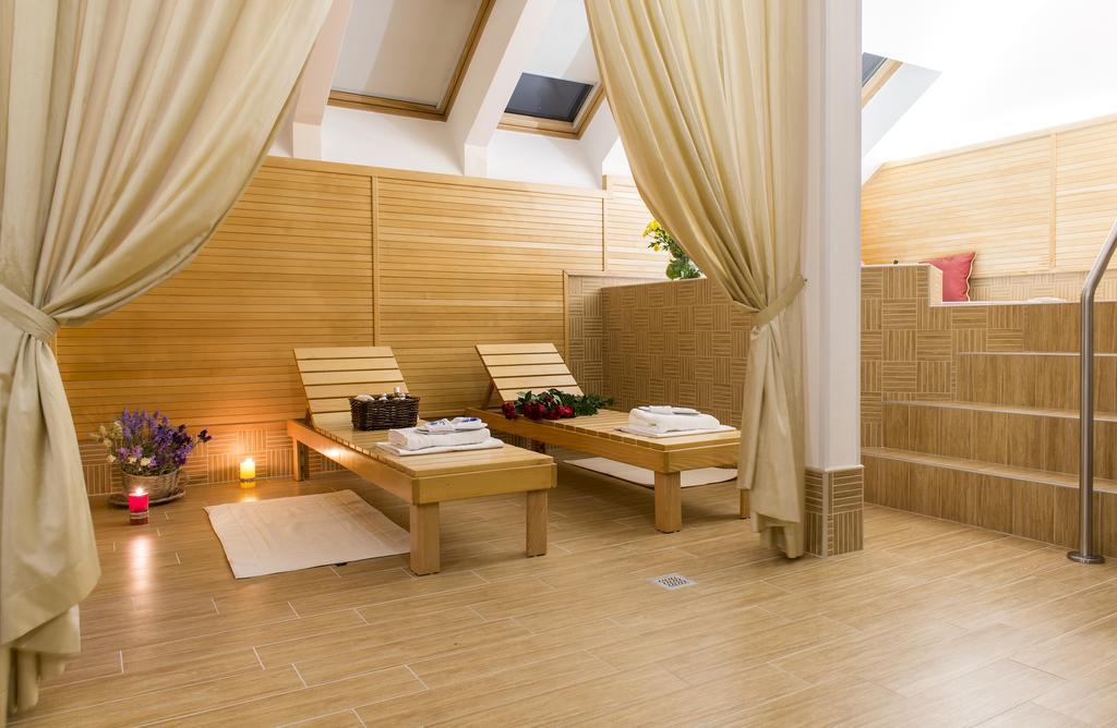 Boutique Seven Days Prague