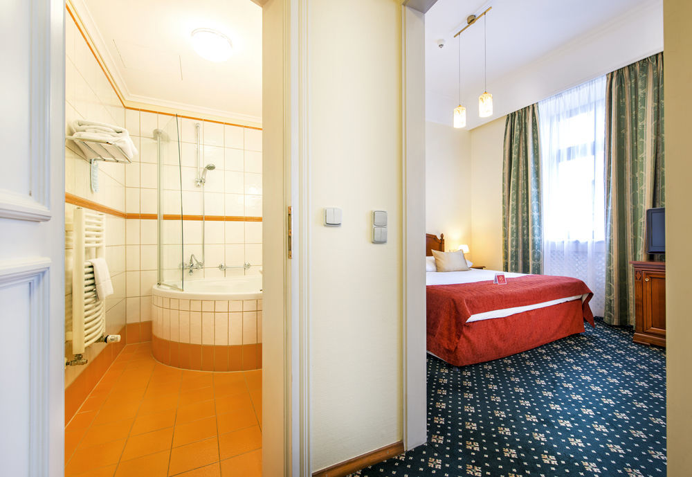 Boutique Seven Days Prague