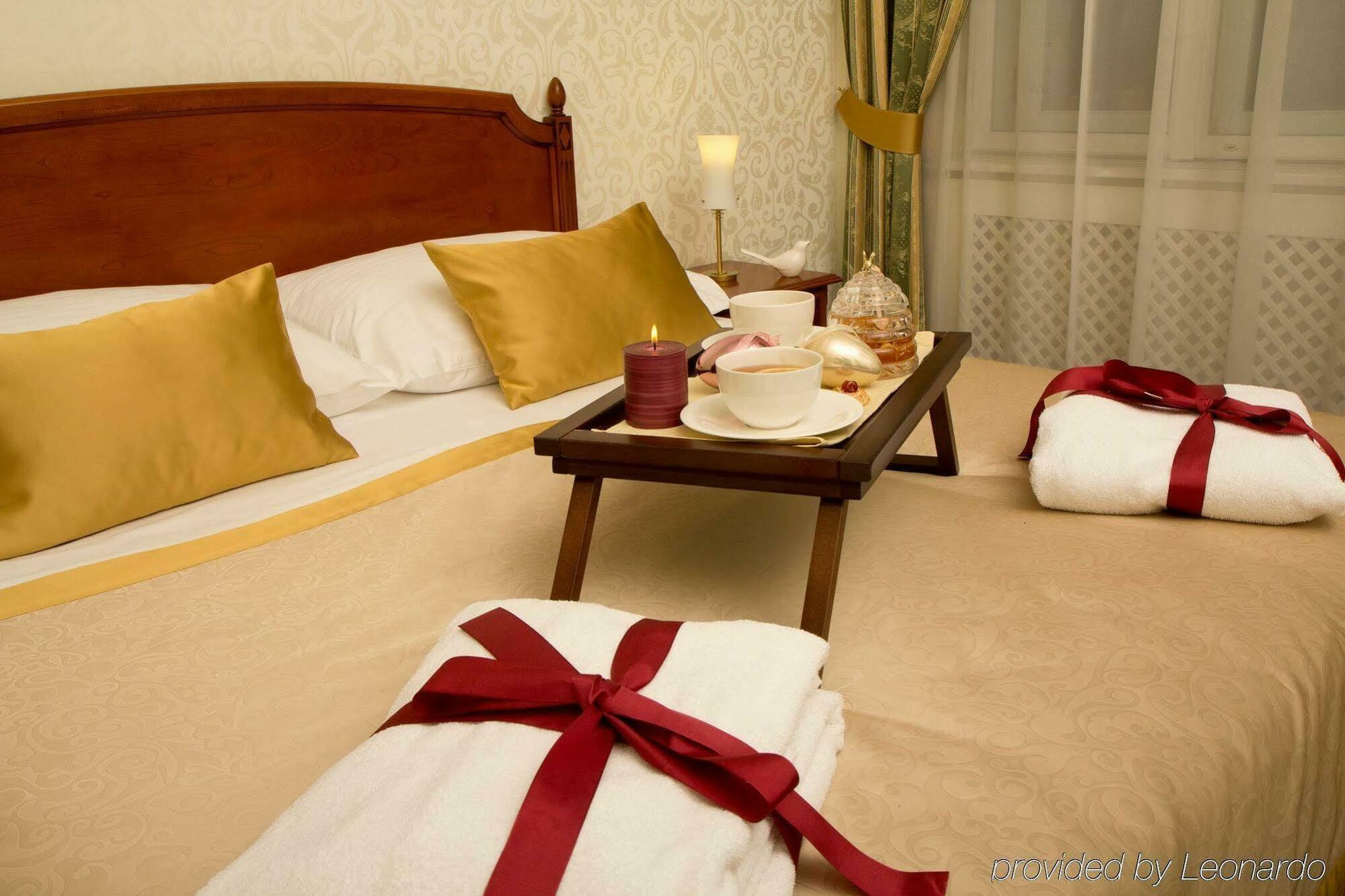 Boutique Seven Days Отель