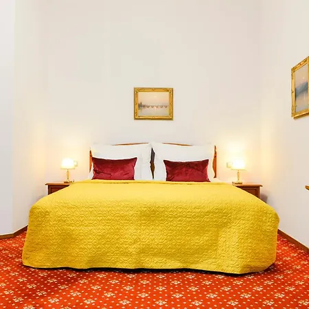 Boutique Hotel Seven Days Prague Exterior photo