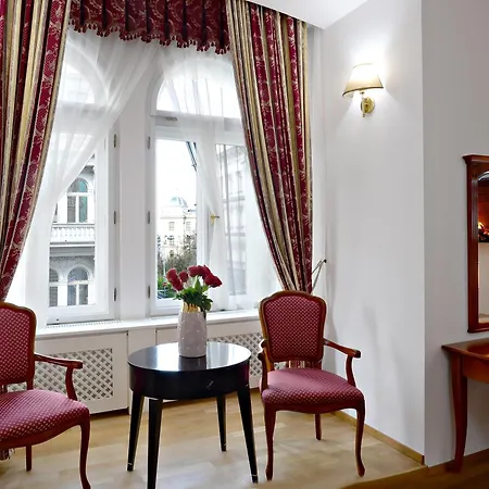 Boutique Hotel Seven Days Prague Exterior photo